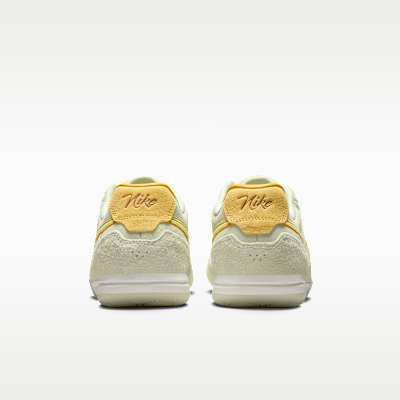 NIKE公式】ナイキ ティエンポ ストリートガト LE インドアコート